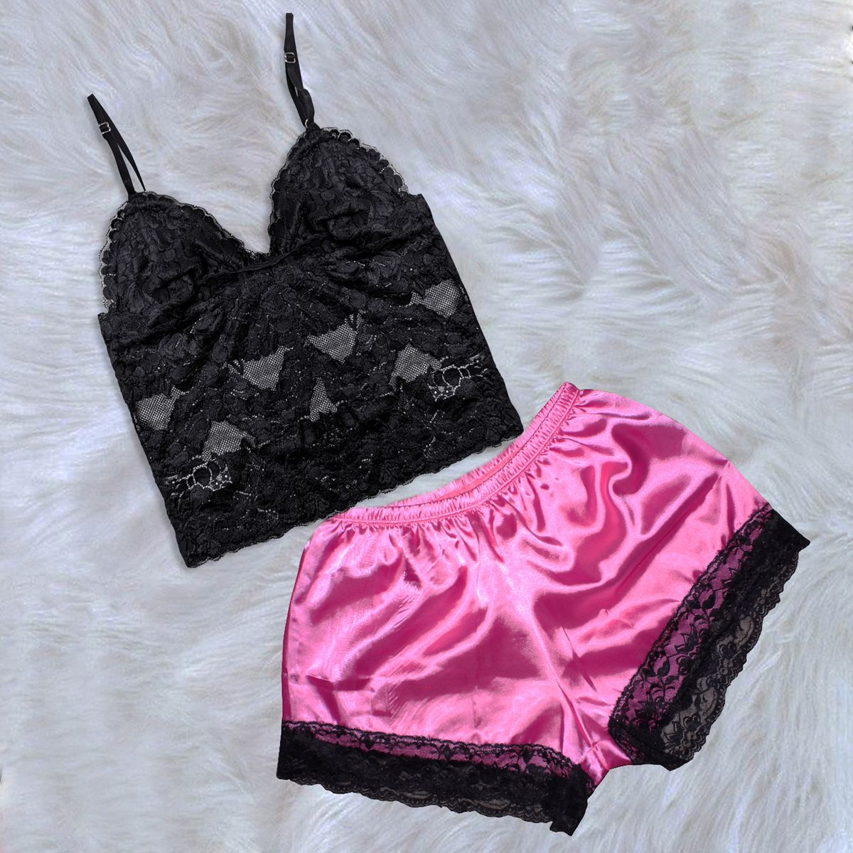 GENERICO - Pijama Conjunto Short de Satin y Bralette de Encaje