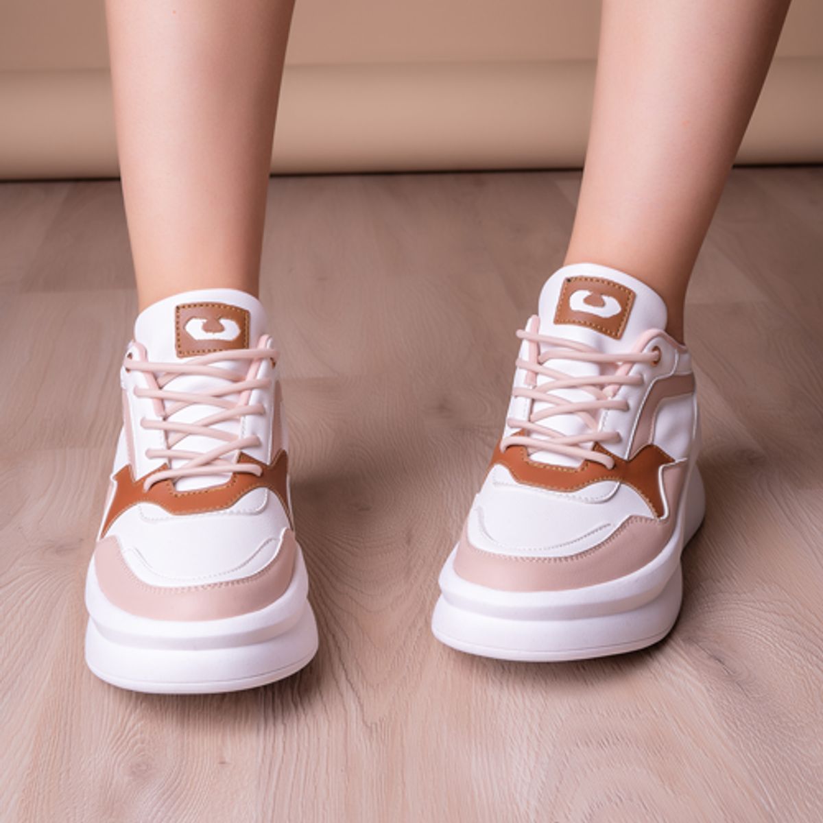 NEBULA - Zapatilla Zadar - Camel