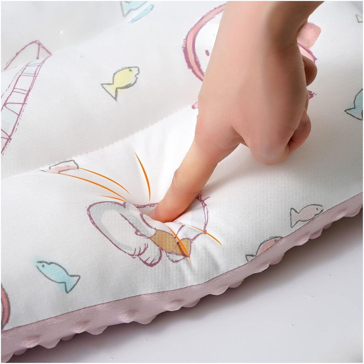 BABY - Almohada 3D Infantil Ergonómico Reversible con Puntos de Relajación modelos NIÑA 1 und.