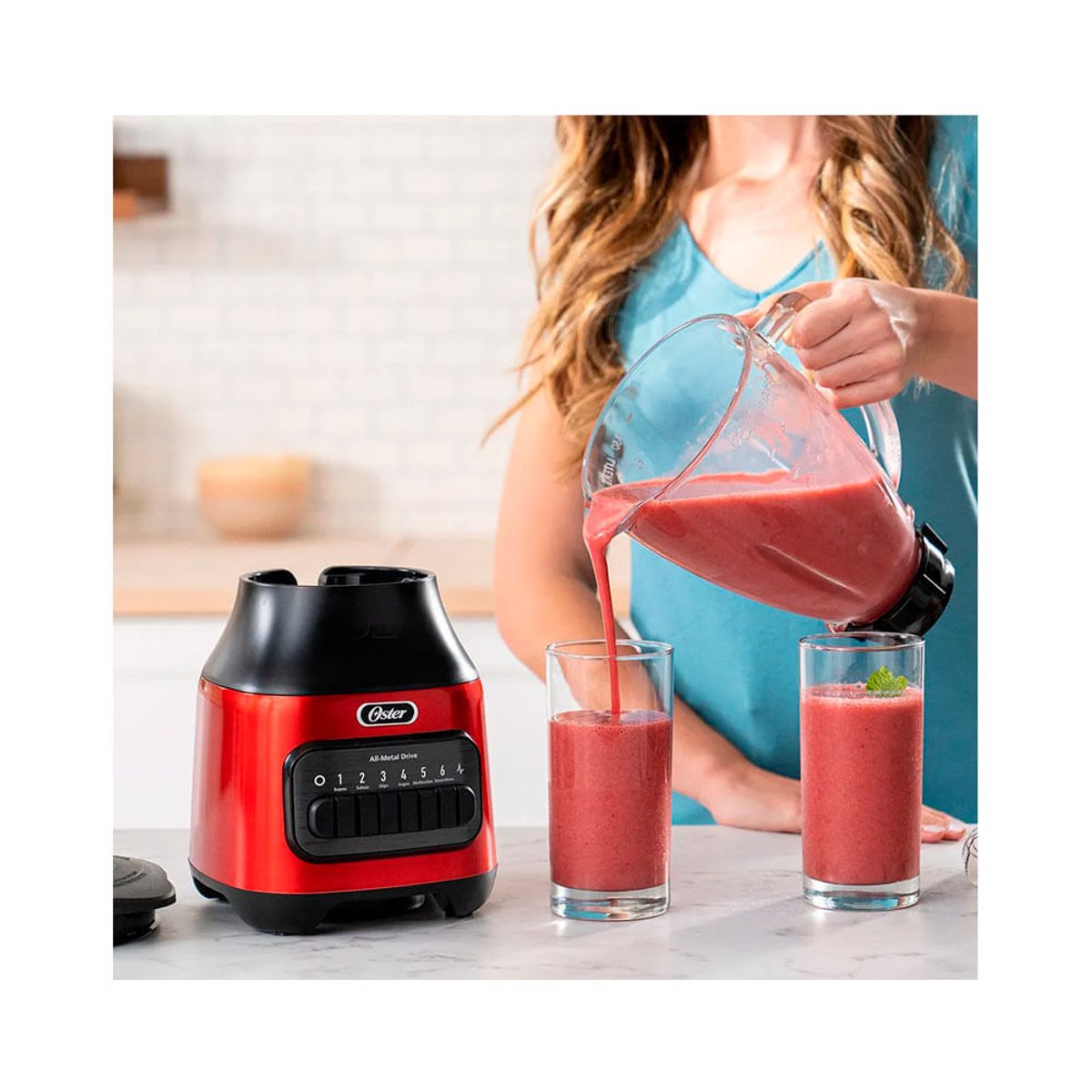 OSTER - Licuadora Oster 1.5L de 6 Velocidadades BLSTPEG-CPB Rojo