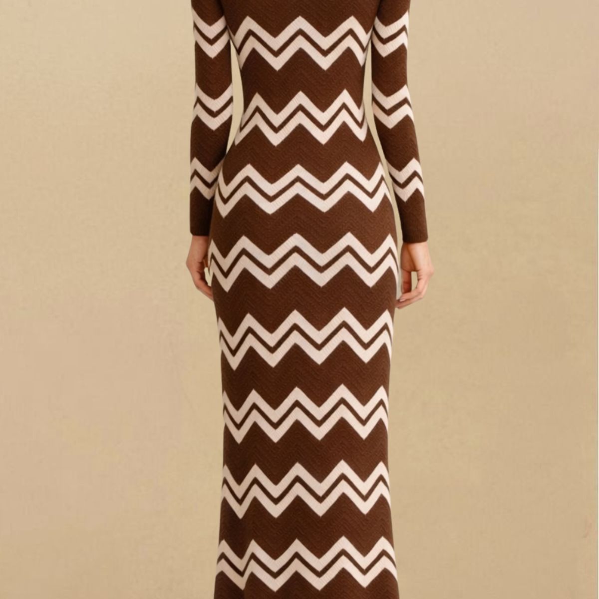 AMA OUTFITTERS - VESTIDO DE HILO ZIGZAG