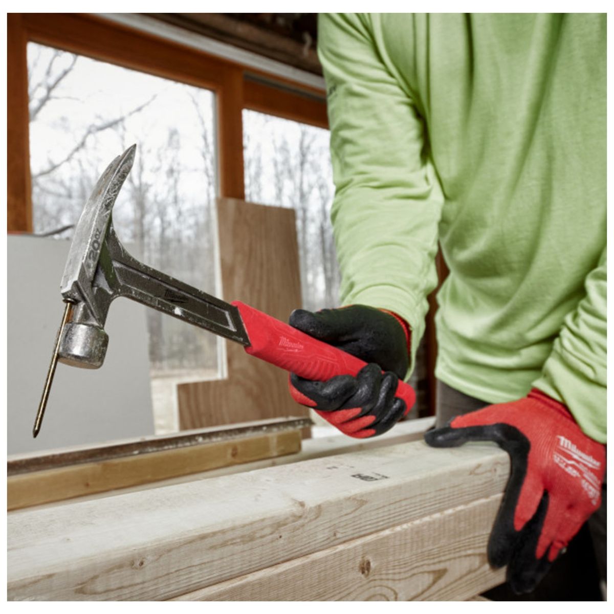 MILWAUKEE - MARTILLO DE ENMARCADO  22 OZ, USO RUDO 48-22-9023MILWAUKEE