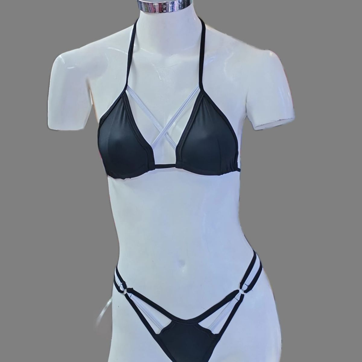 GENERICO - Conjunto para Baile 2Pzas Bra NEGRO tiras blancas Talla SM Hilo NEGRO Microfibra DEALCOBA