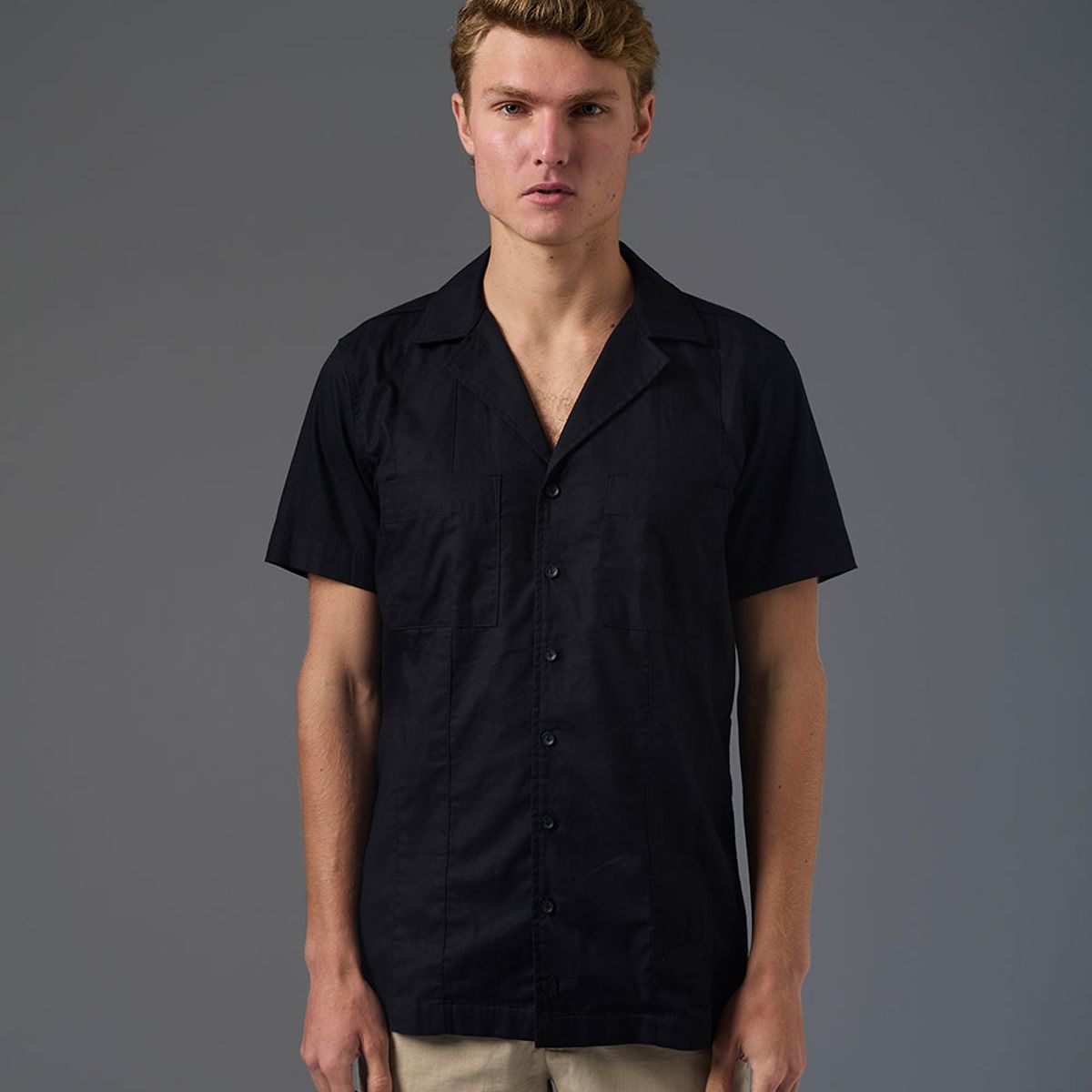 MBO - Camisa 100% Algodón Guayabera Classic Fit Casual MBO