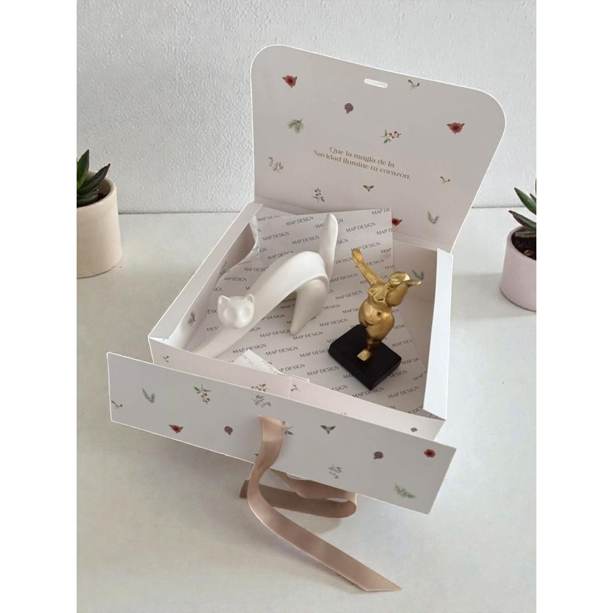 Pack Box Sorpresa Decoración Adornos Navidad, marca MAP DESIGN HOME - Foto Principal