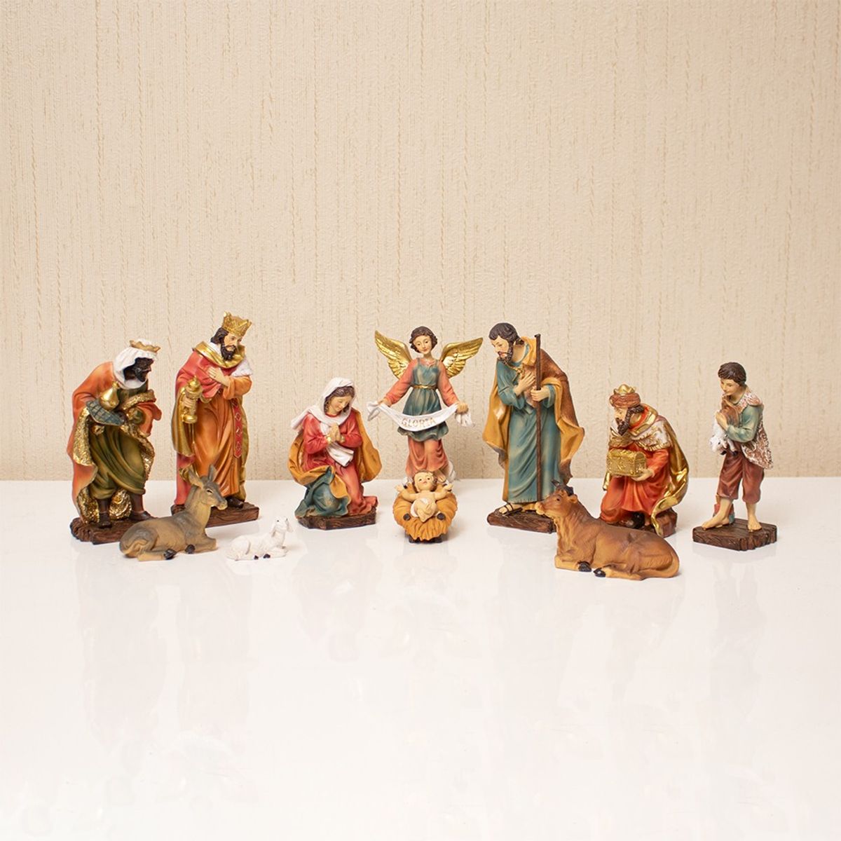 PANADECOR - NACIMIENTO DE 11 PERSONAJES POLIRESINA 15CM