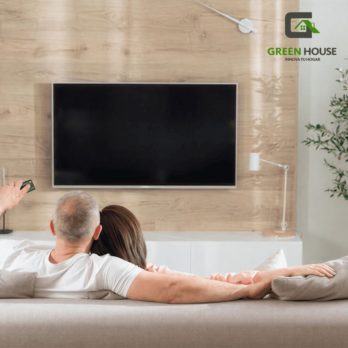 GREEN HOUSE - RACKS PARA TV  FIJO LCD LED CURVO 42 A 70 PULGADAS NACIONAL