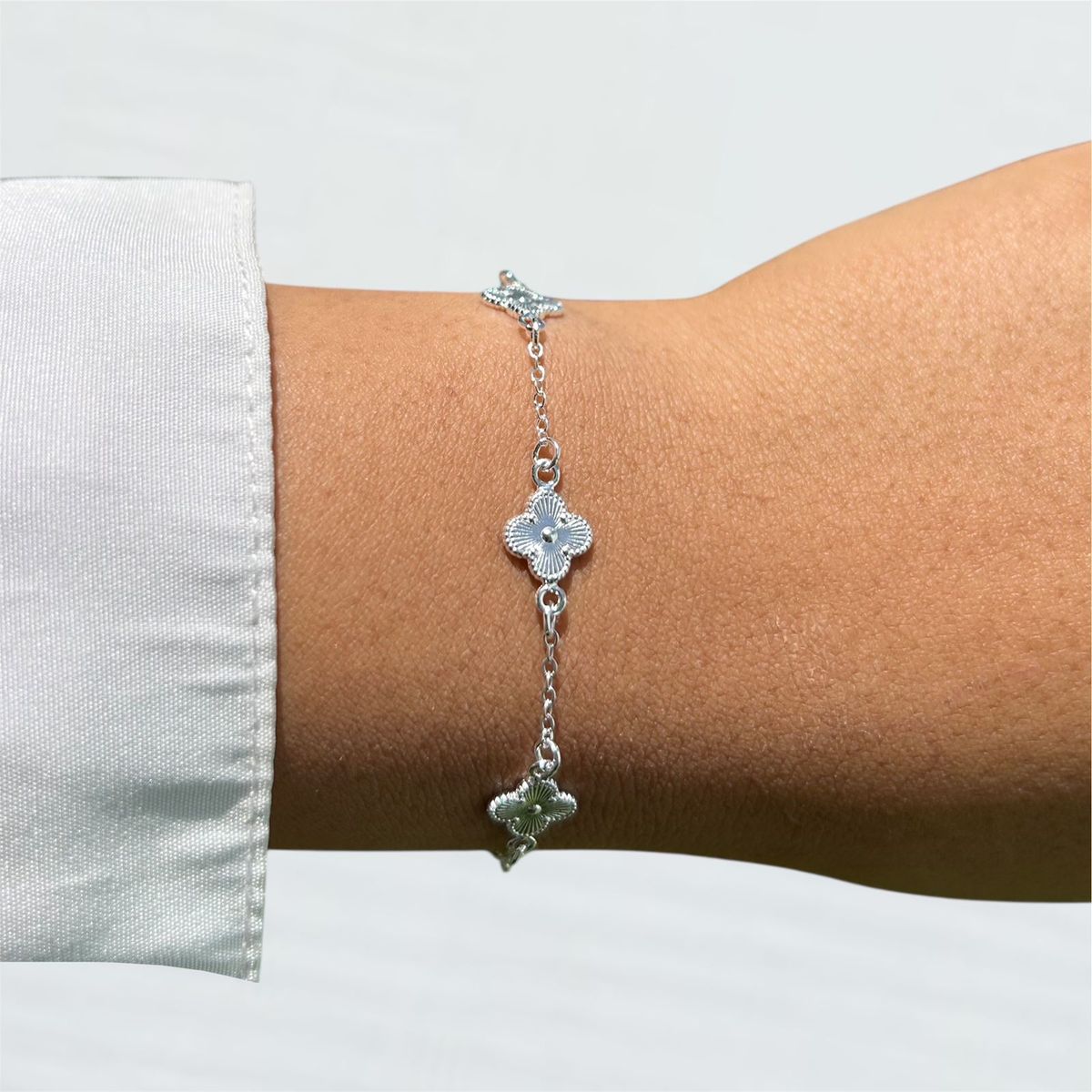 JOYERIA D'PILMER - PULSERA DE PLATA VCS TREBOL FLOREADO
