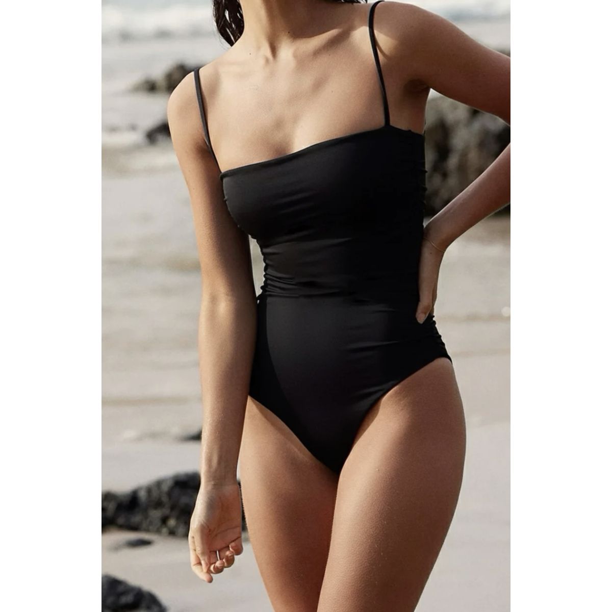 SOLARY - Ropa Traje de Baño  Una Pieza Runa Negro