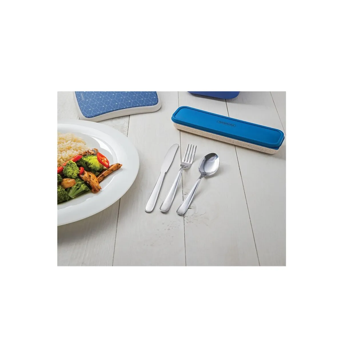 TRAMONTINA - SET DE CUBIERTOS CON ESTUCHE PORTATIL TRAMONTINA AZUL