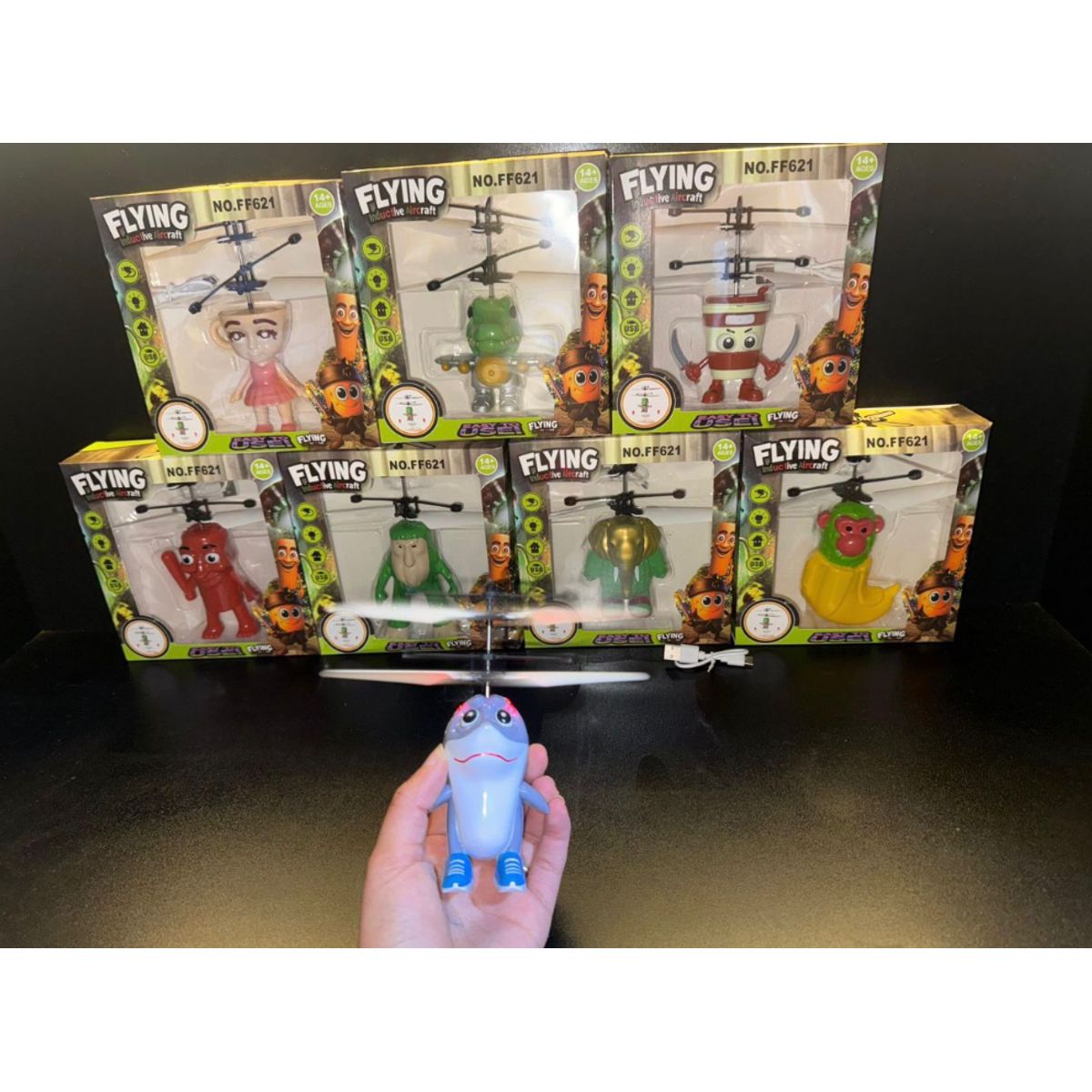 GENERICO - TRALALERO TRALALA BALERINA VOLADOR - con Luces y Movimiento