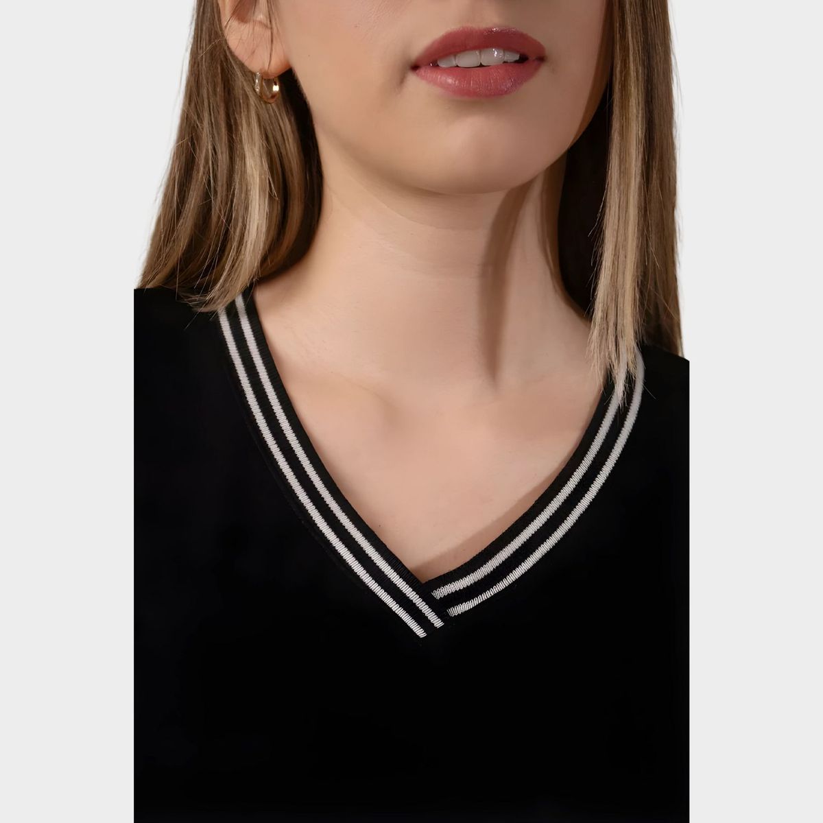 PAPIROS DENIM - Polo Cuello V para Mujer Papiros Denim Algodón Jersey con Ribete Contrastante