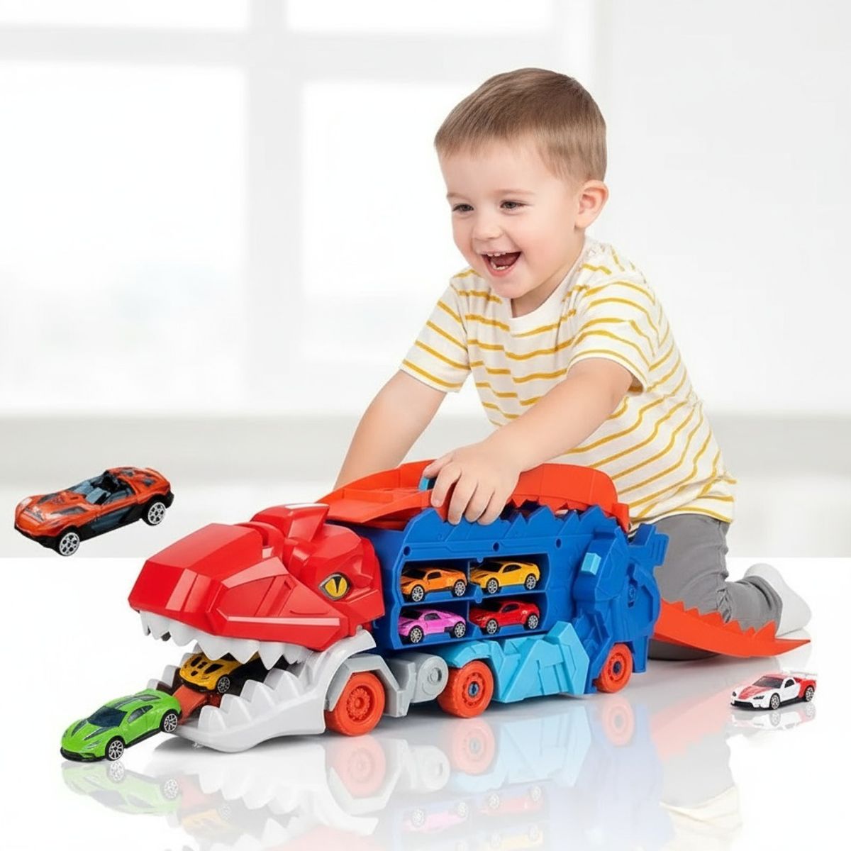 GENERICO - DINO TRUCK LANZA CARROS + 6 CARRITOS DE REGALO