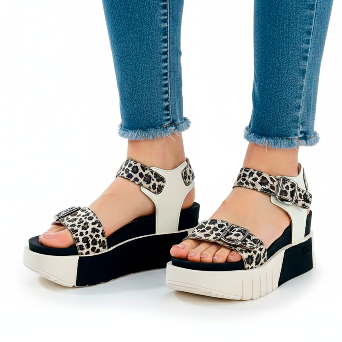 BASHIRA - Sandalias  para dama  BRUNELA BEIGE PRINT