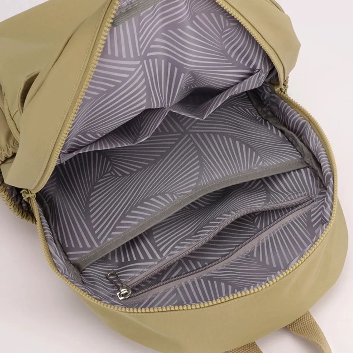 GENERICO - Mochila mediana colorful Ginny