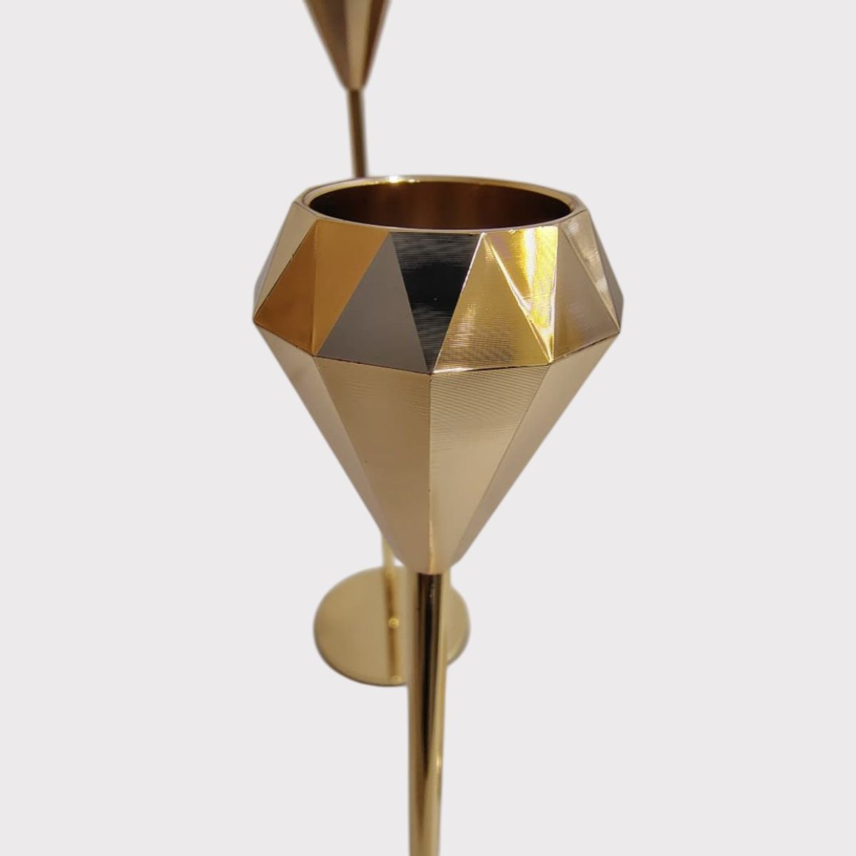 GENERICO - Candelabros Metal Dorado Set por 3