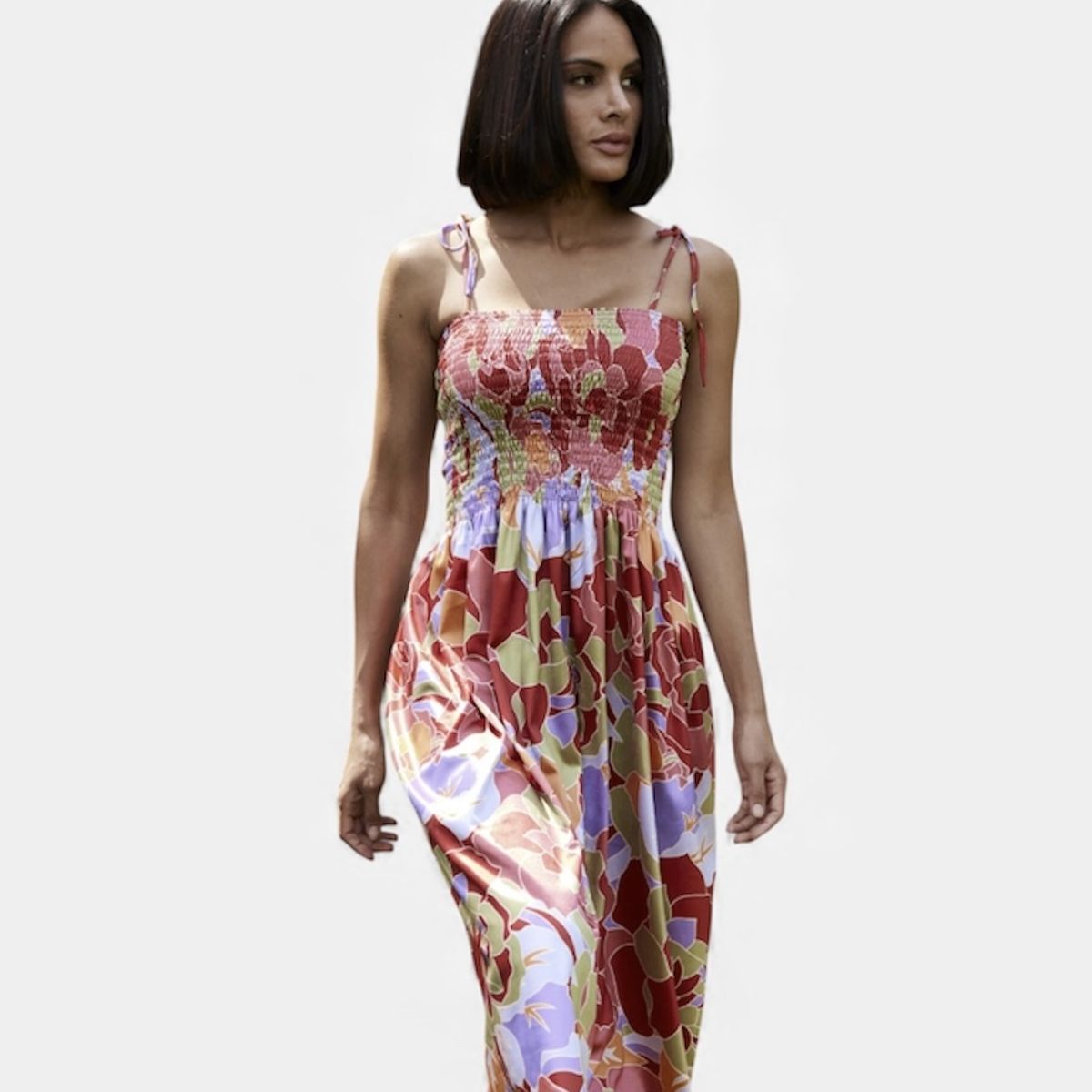 AMA OUTFITTERS - VESTIDO ROCIO SATINADO ESTAMPADO