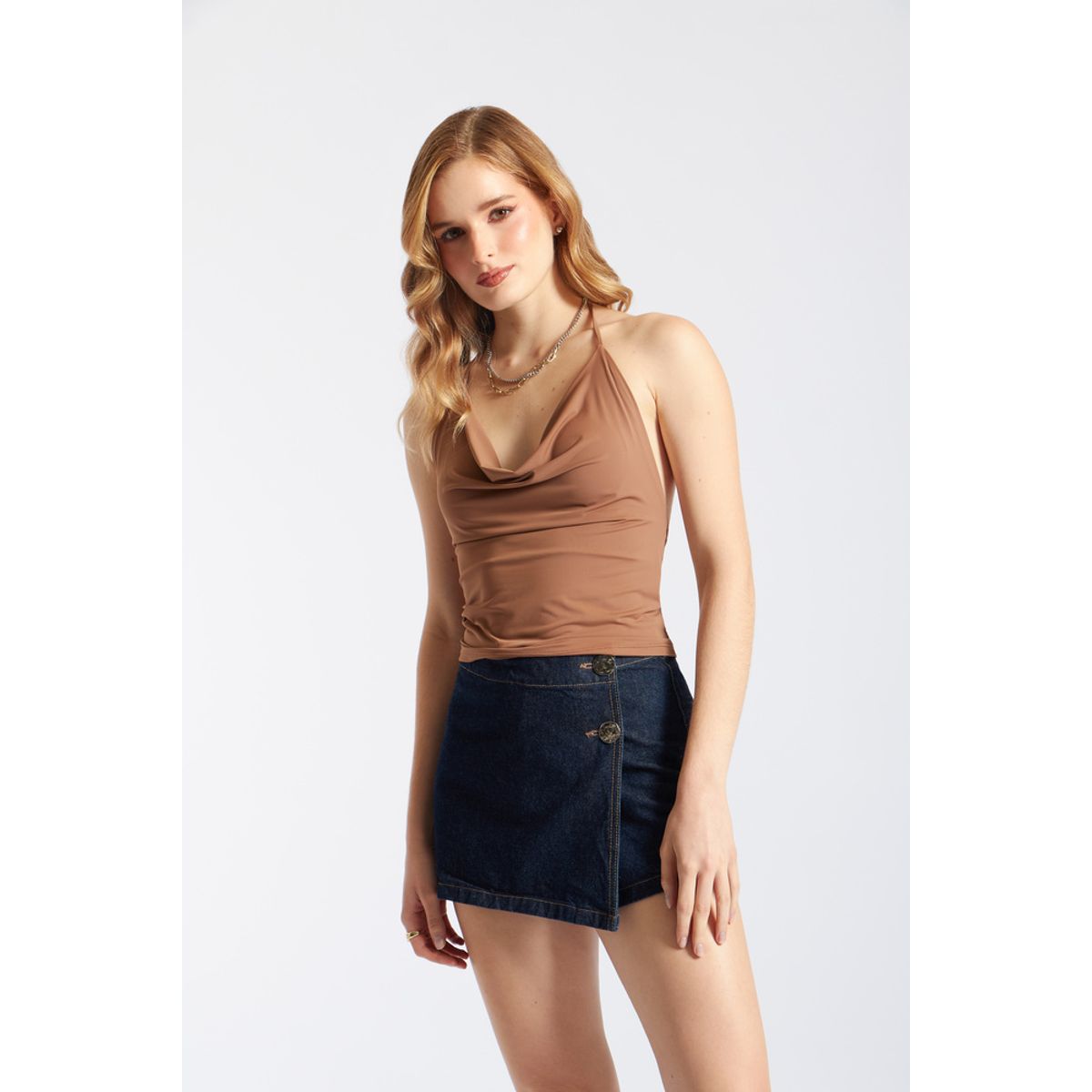 LUVARO - Top Halter Drapeado Básico