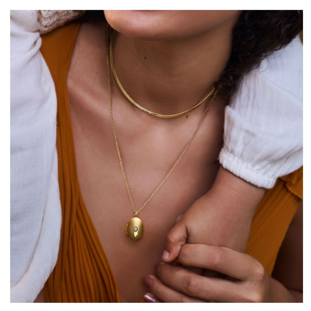 YANBAL - Collar Relicario Guardapelo  Audria - Collar  Dorado de Yanbal