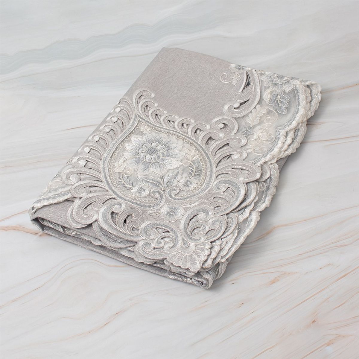 PANORAMA HOGAR - MANTEL PARA 6 SILLAS RECTANGULAR BORDADO BLANCO