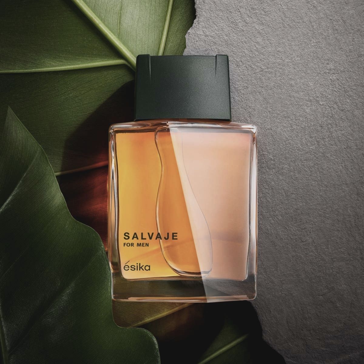 ESIKA - Perfume Salvaje de Hombre