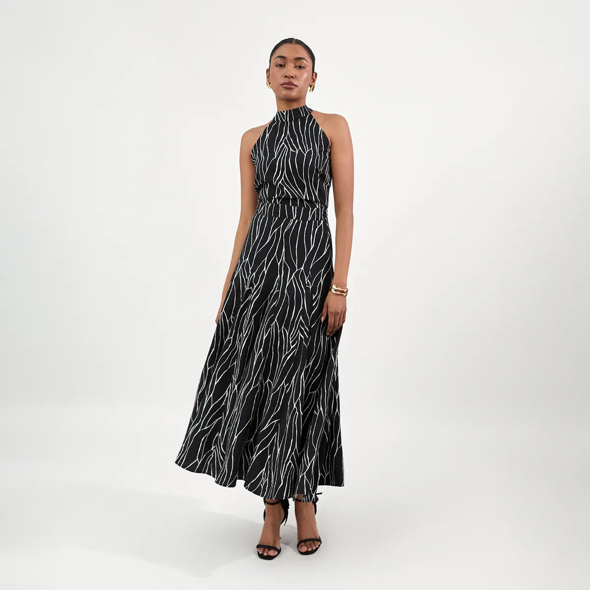 CAMILA VIALI - Camila Viali Falda Ainda