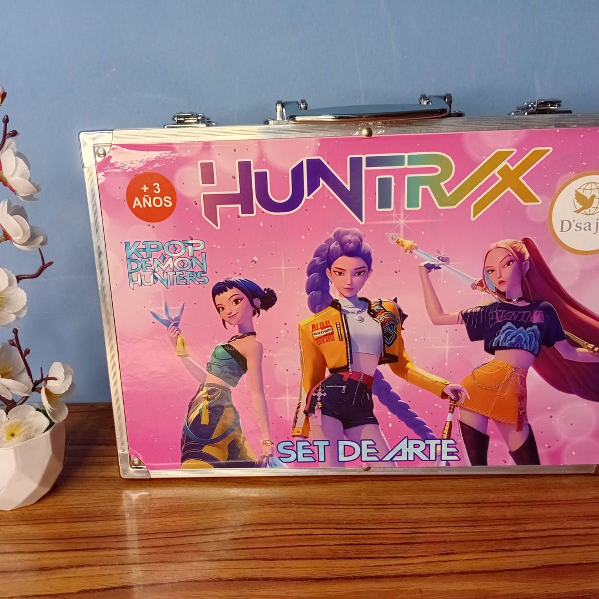 GENERICO - SET DE ARTE KPOP - HUNTRIX