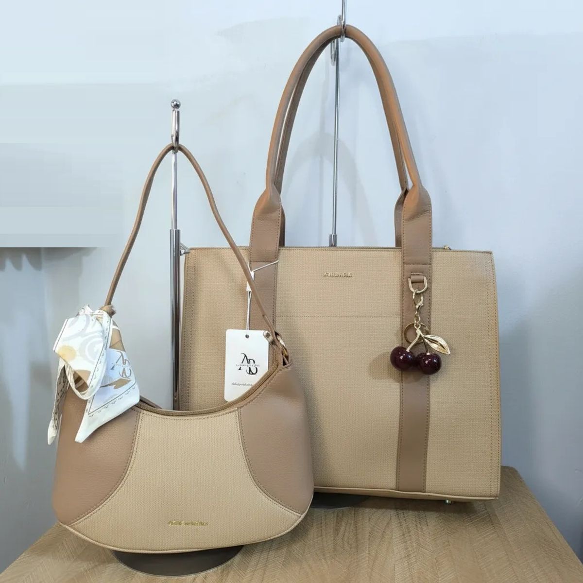 GENERICO - Cartera portalaptop Athena Bag -2 piezas text