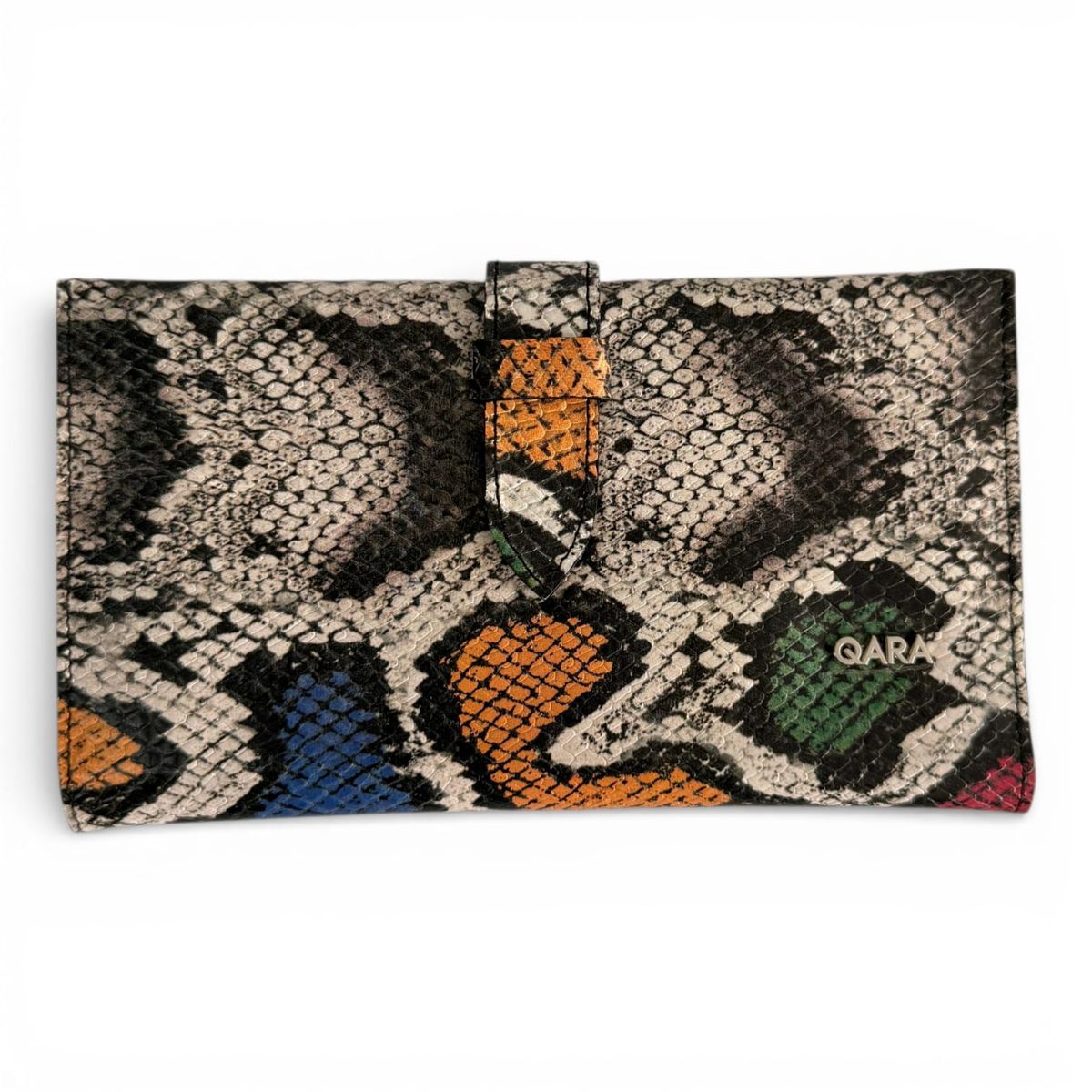 QARA - Porta Pasaporte de Cuero Genuino QARA