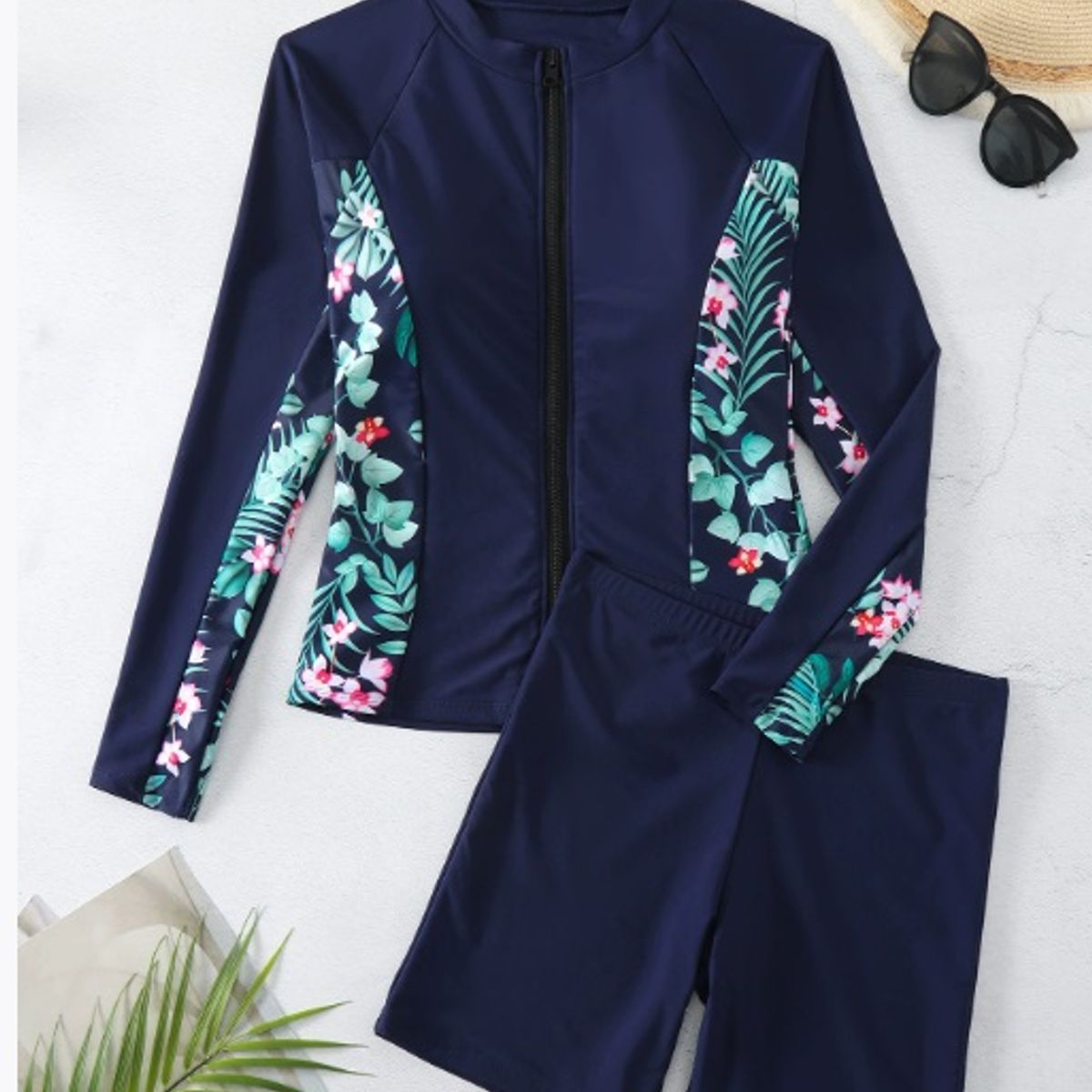 GENERICO - TRAJE DE BAÑO DEPORTIVO MANGA LARGA + SHORT BIKER