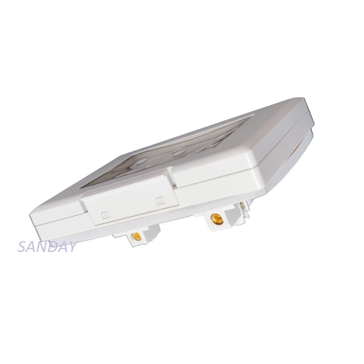 GENERICO - TAPA A PRUEBA DE AGUA Y TOMACORRIENTE DOBLE ( 3 LINEA + AMERICANO) TAPA BLANCA Y DADO BLANCO SANDAY