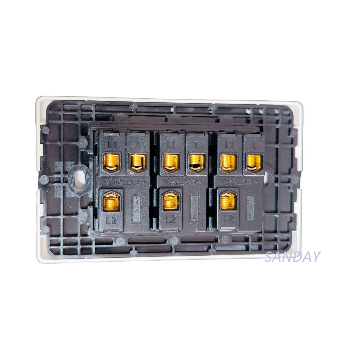 GENERICO - INTERRUPTOR CONMUTADOR DE 3 VIAS TRIPLE PLACA BLANCA Y DADOS BLANCOS SANDAY