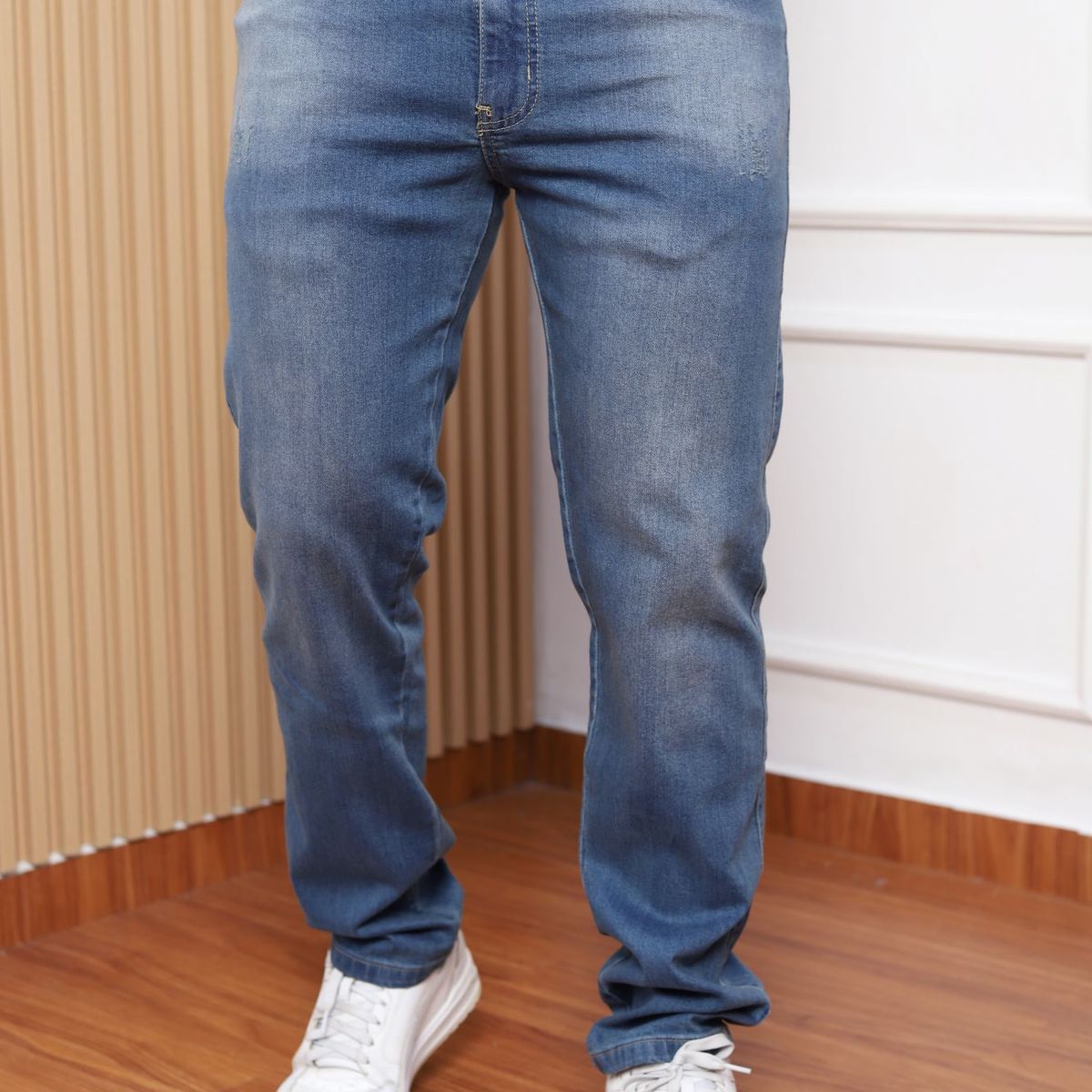 QH - Pantalón Semi Pitillo Hombre  Denim Confort