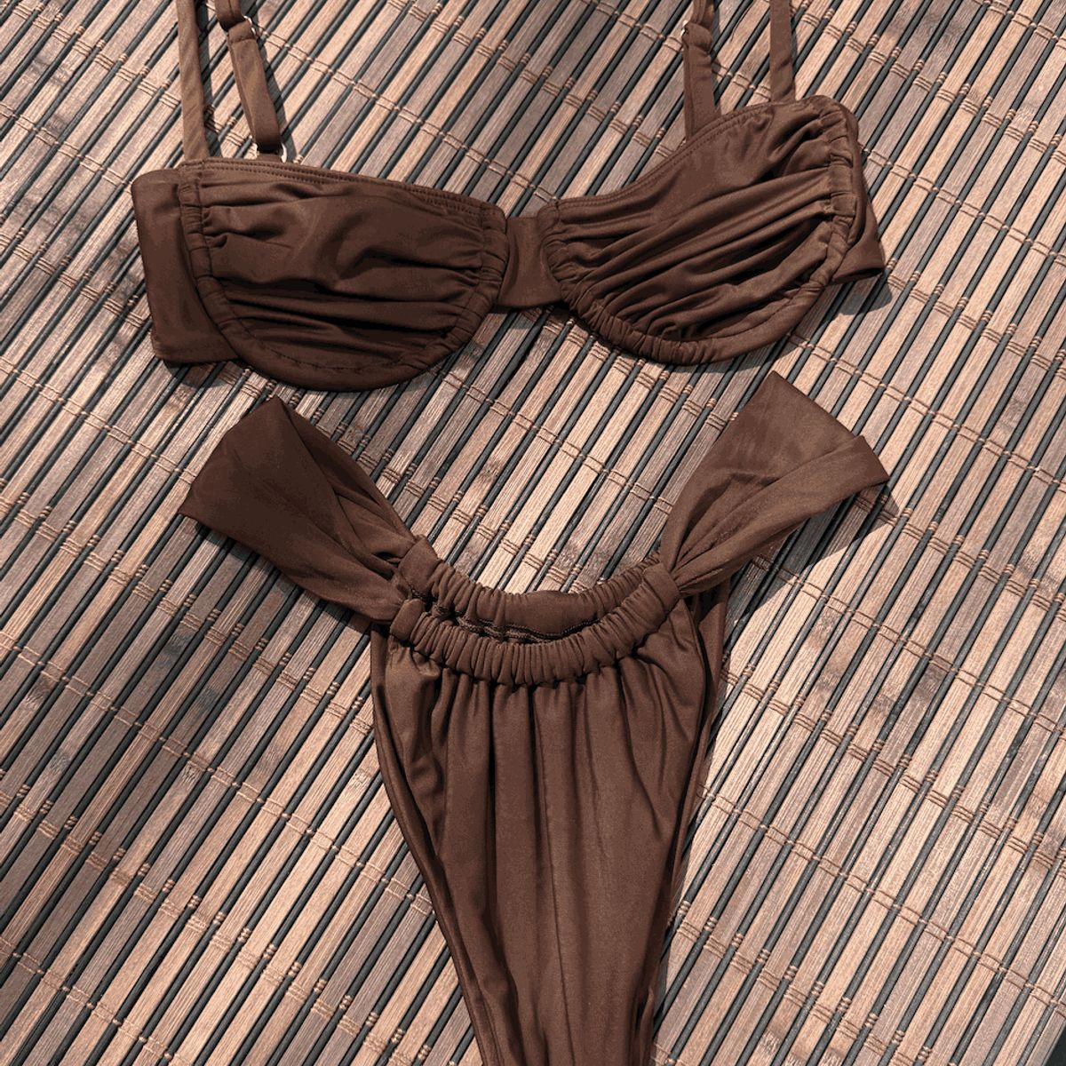 SOLARY - Top de Bikini Corrugado Chocolate