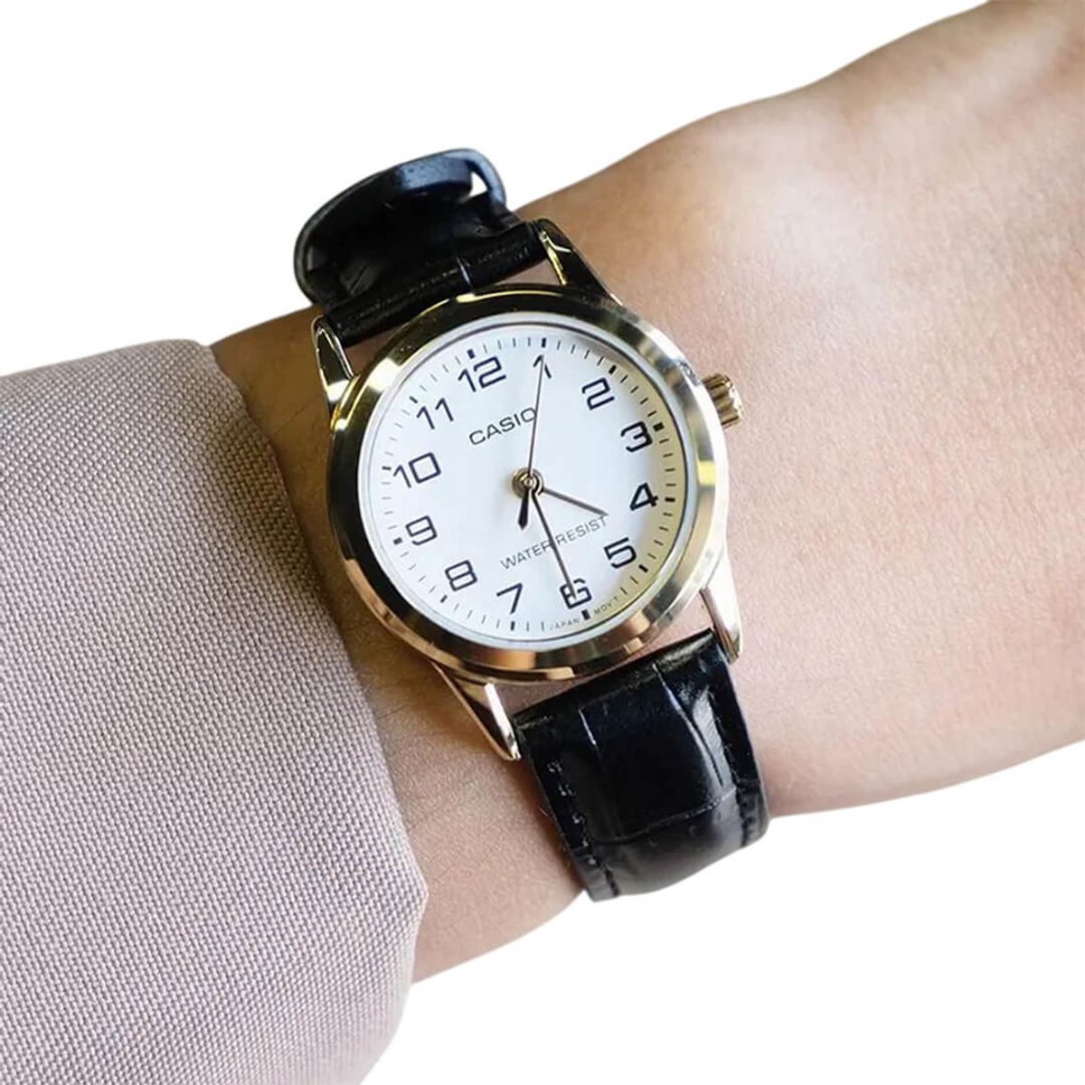 CASIO - Reloj Casio LTP-V001GL-7B Mujer Cuero Negro / Blanco