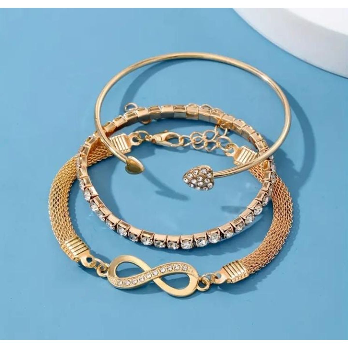 MORITA BAG STORE - SET 3 BRAZALETA Y PULSERA CON DIJE DE INFINITO Y ADORNOS DE PIEDRAS TIPO DIAMANTE