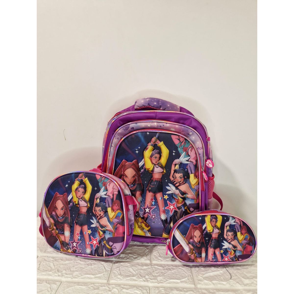 GENERICO - Set Mochila Kpop Las Guerreras K-pop Huntrix Cazadoras de demonios con Luces Morado