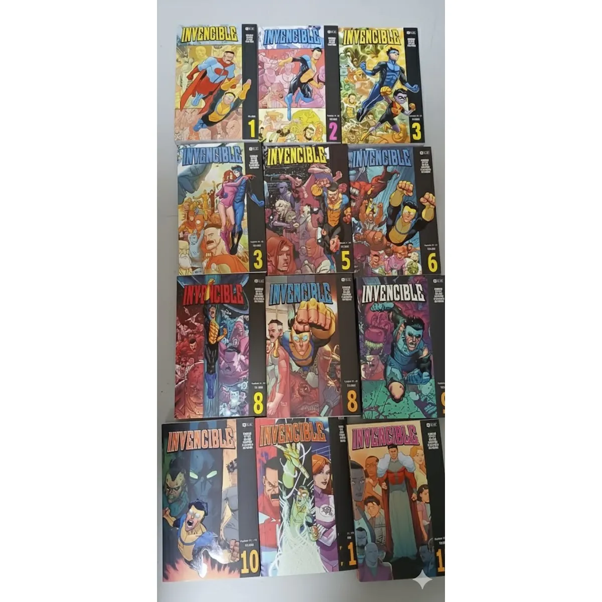 GENERICO - INVENCIBLE (Colección completa, números del 1 al 12) generico