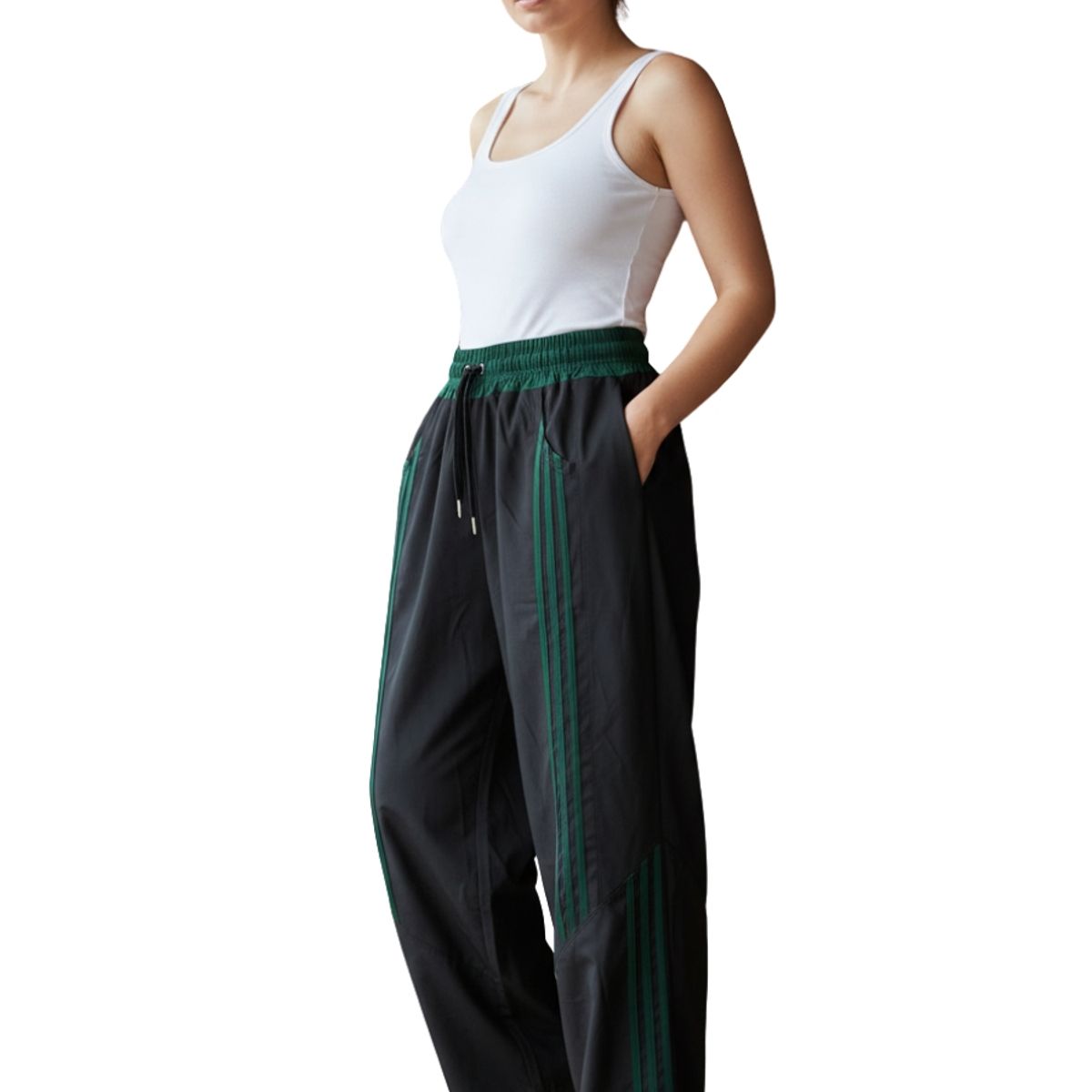 ENKI - Pantalón Deportivo Oversized Mujer NegroVerde Estilo Urbano Athleisure