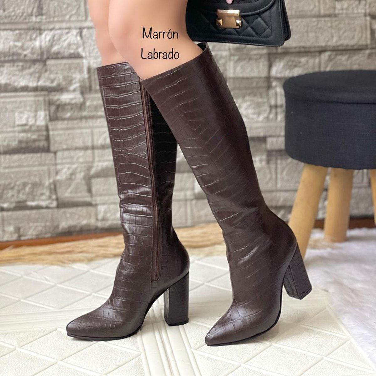 GENERICO - Bota Mujer Labrado Taco 9 1299-95 Color Marron