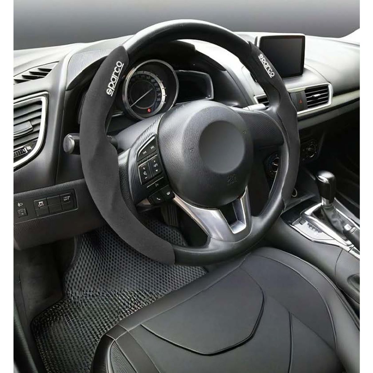 JET - Forro De Volante Antidelizante SPARCO Diseño Deportivo Negro
