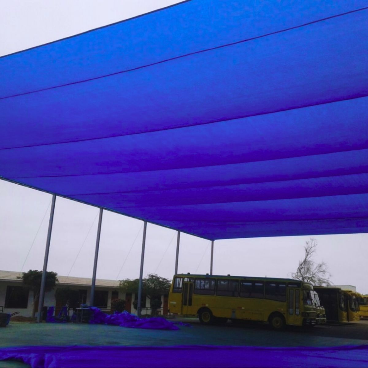 QRUBBER - Malla raschel 80% 100 M x 4.1 M Azul QRubber