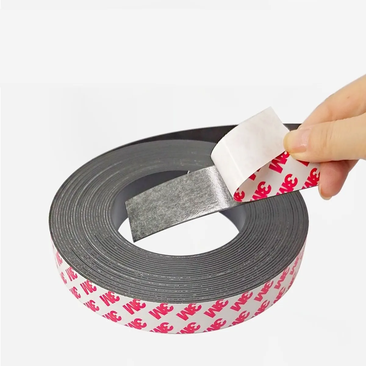 Cinta Magnética Autoadhesiva 20mm x 1m Flexible, marca GENERICO - Foto Principal