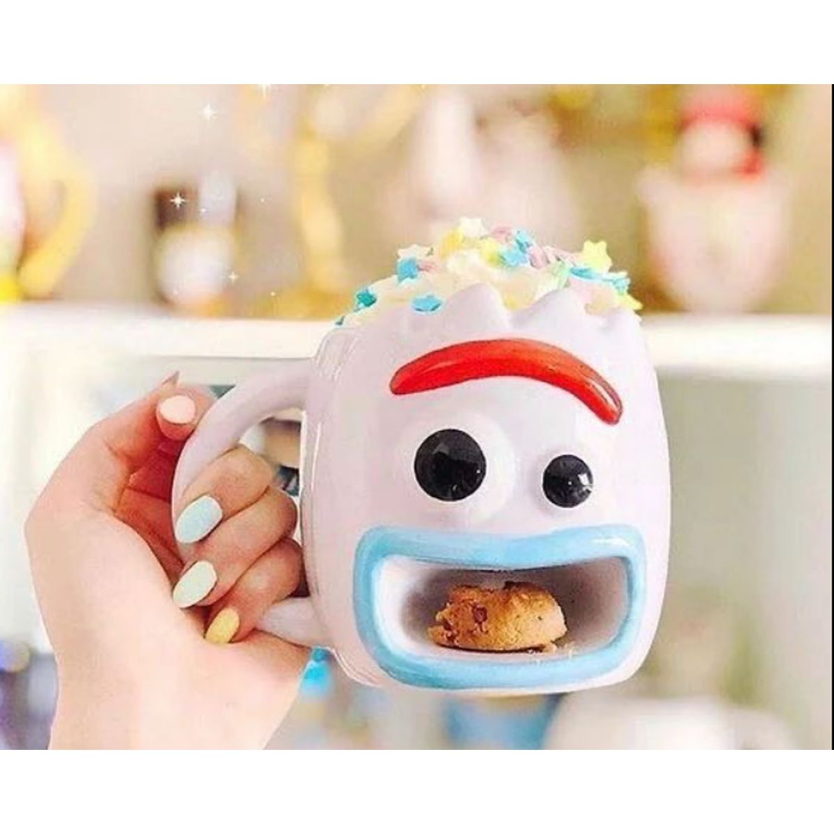 GENERICO - TAZA CARA 3D FORKY TOY STORY