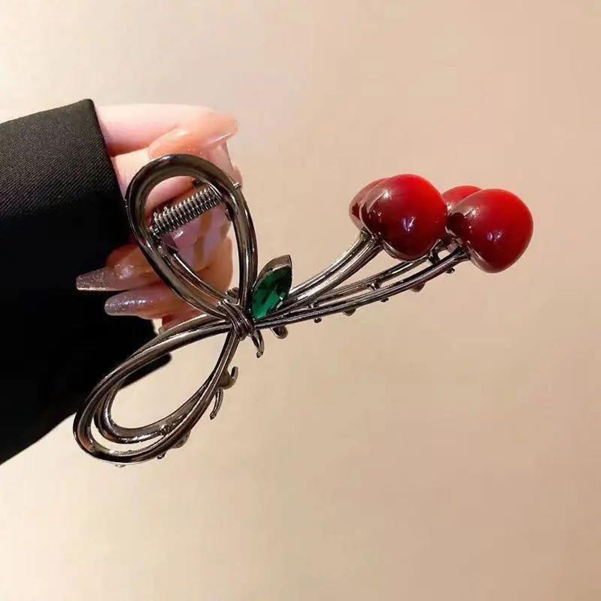 GENERICO - DUO DE GANCHOS CEREZA PARA CABELLO MUJER