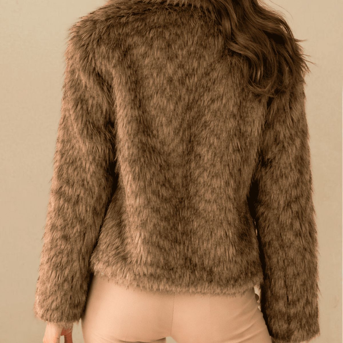 AMA OUTFITTERS - FAUX FUR COAT GOLDEN WOLF