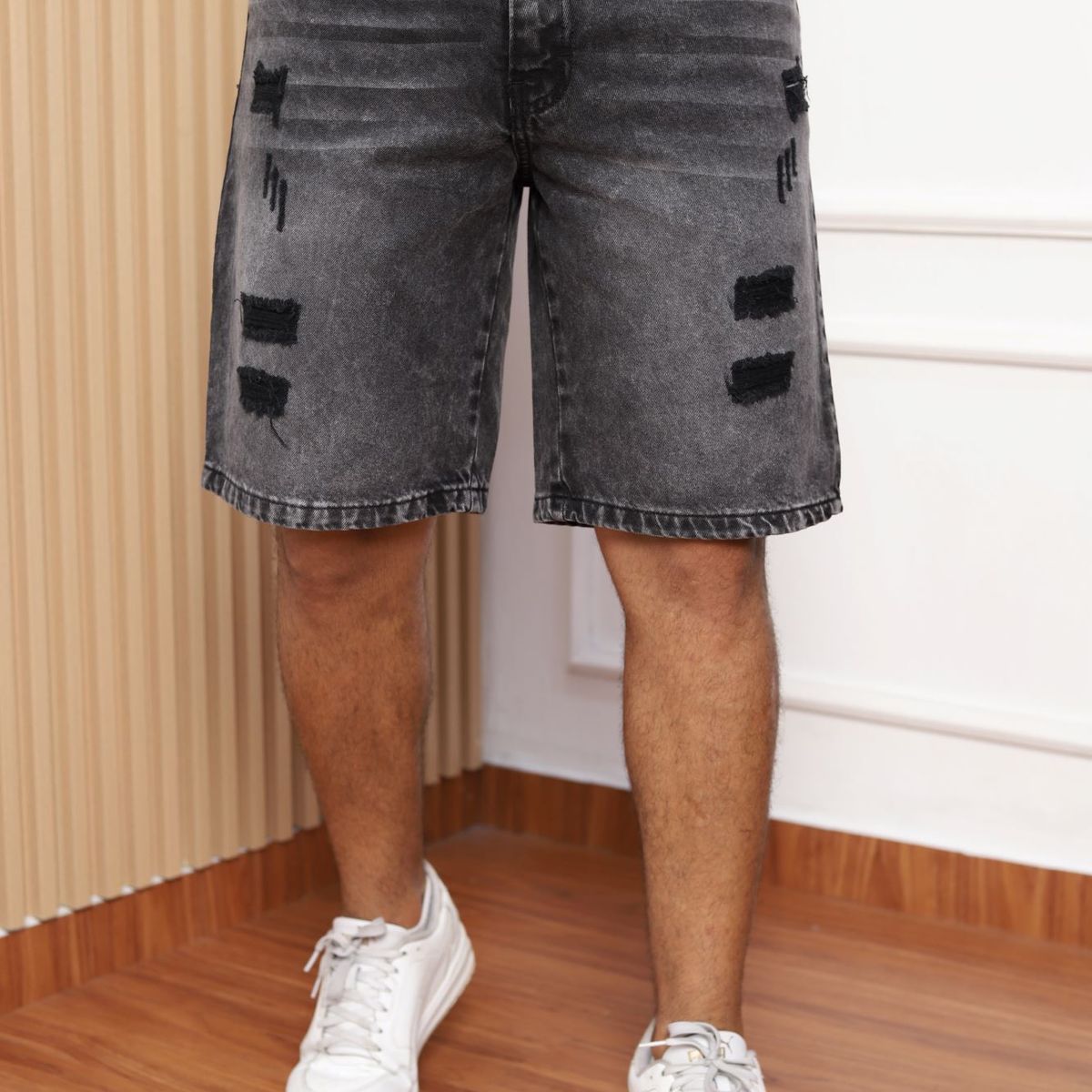 QH - Short Denim Rasgado para Hombre  100% Algodón