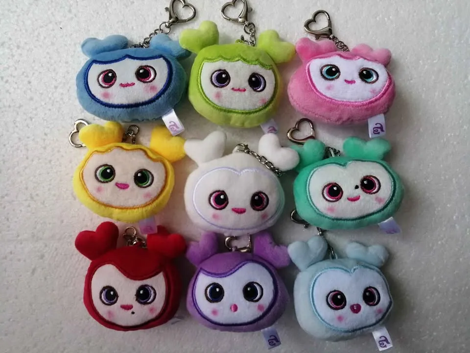 Paquete de 9 llaveros Lovelys peluche coreano peluche TWICE kpop ...