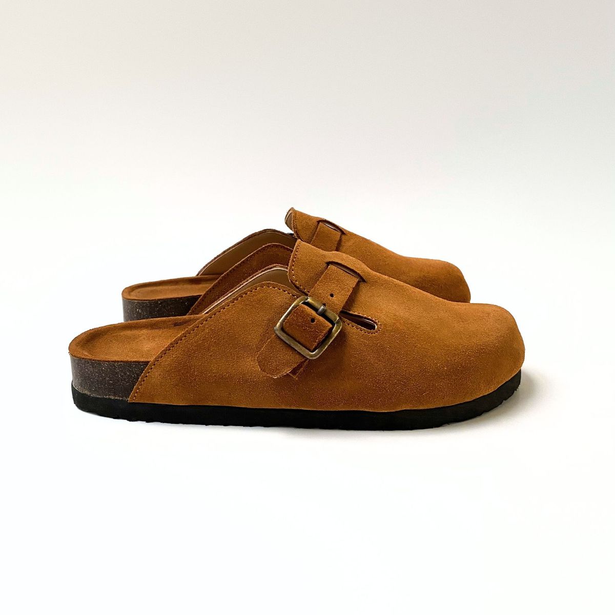 WHITE - Zuecos Chloe de cuero color Miel