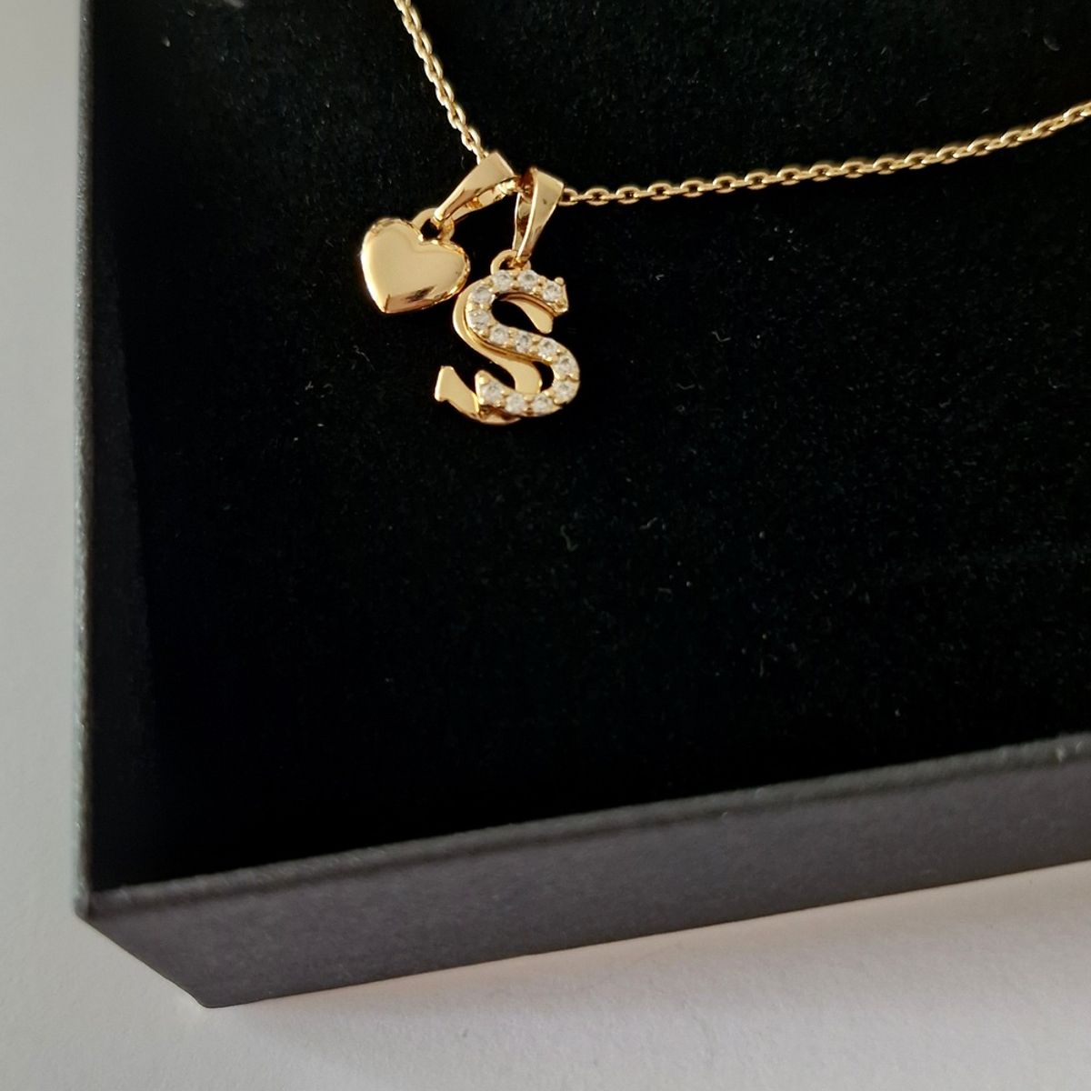 GENERICO - Collar Inicial Doble S con Corazón